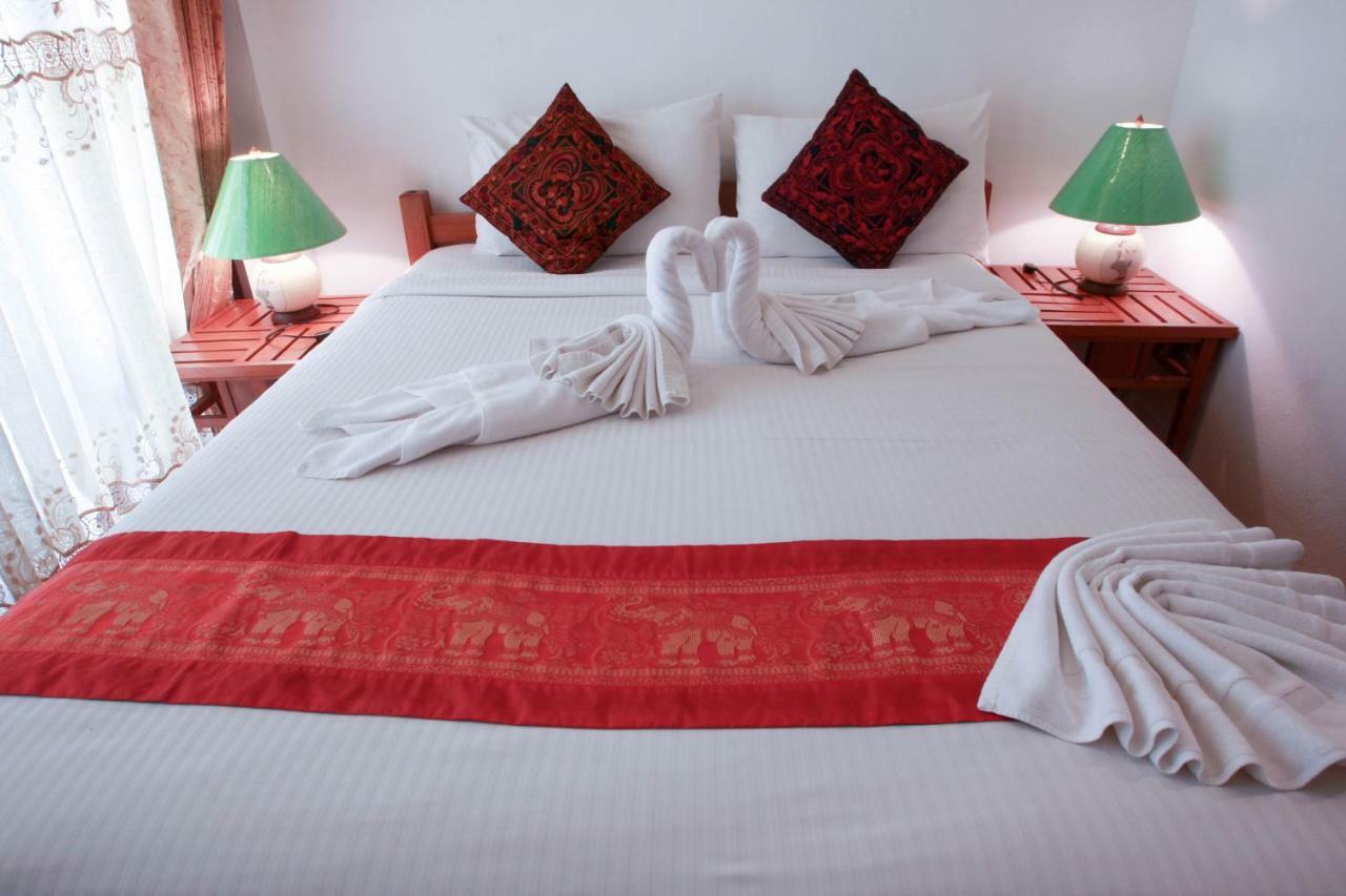 Hotel The Travellers Arms Chiang Mai Esterno foto
