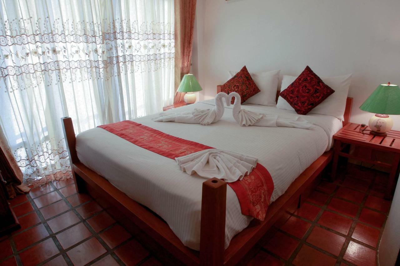 Hotel The Travellers Arms Chiang Mai Esterno foto